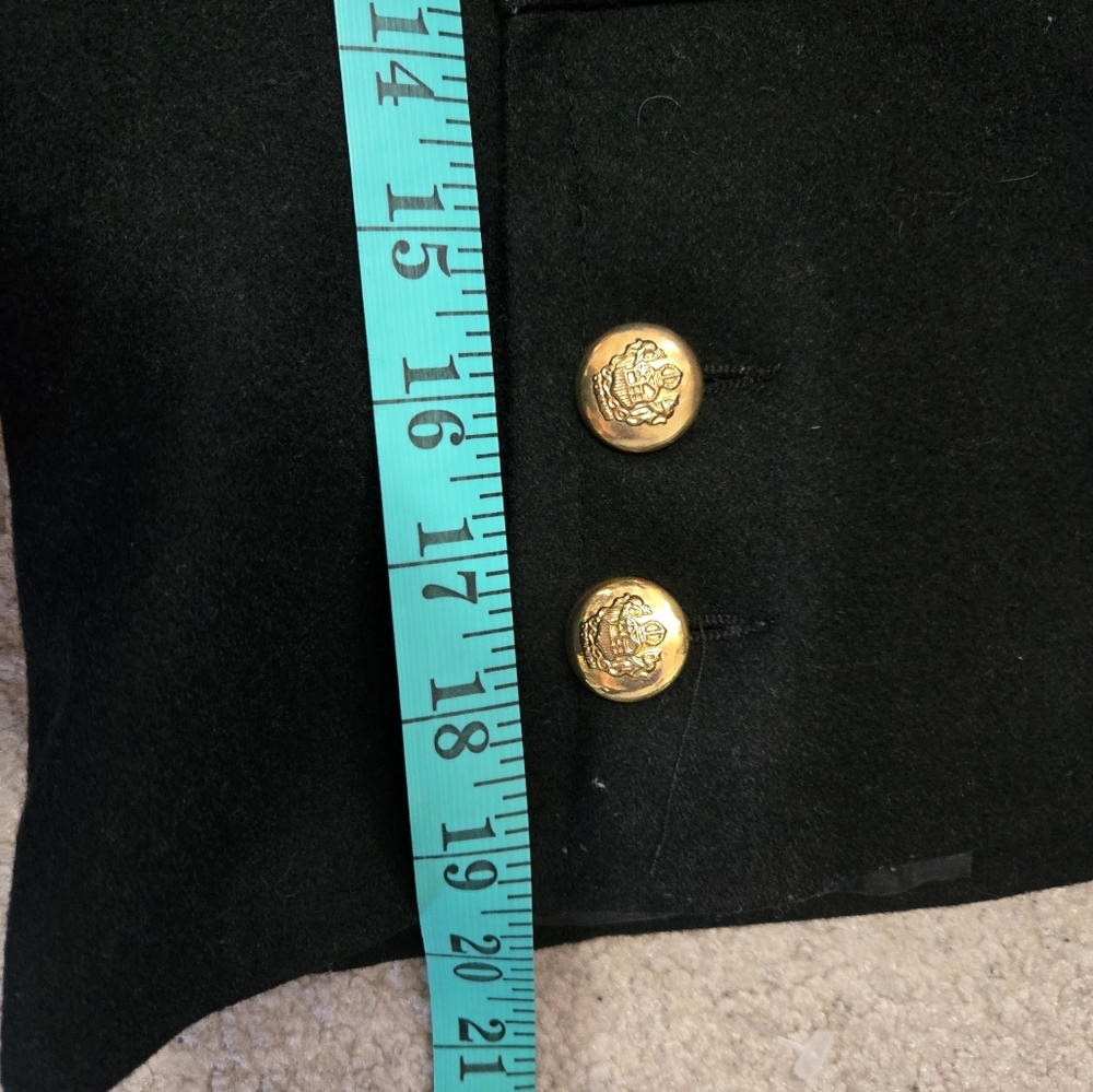 MAX MARA Virgin Wool Cropped Black Peacoat. Gold Buttons, High Ribbed Collar. M - Picture 12 of 12